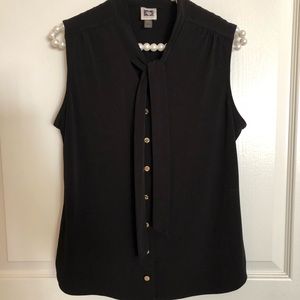 Sleeveless tie neck blouse